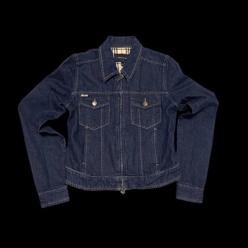 Beautiful Burberry Authentic denim Jean jacket sz.S